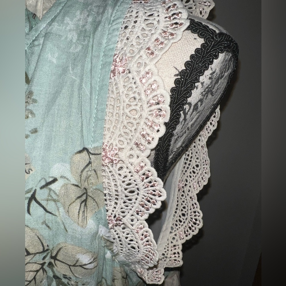 DAVI & DANI Patchwork Petal Floral Tiered Dress/Boho/Cottagecore/NWT Size Small - Picture 6 of 15